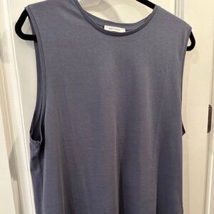 Top --new and never worn